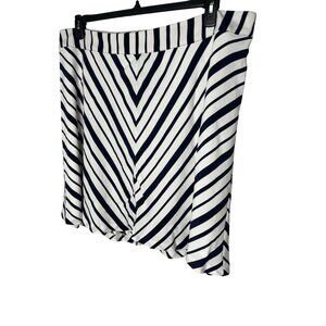 Lane Bryant Plus 22 Chevron Stripe Flare Skirt Side Zip